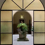 Vatican 4*